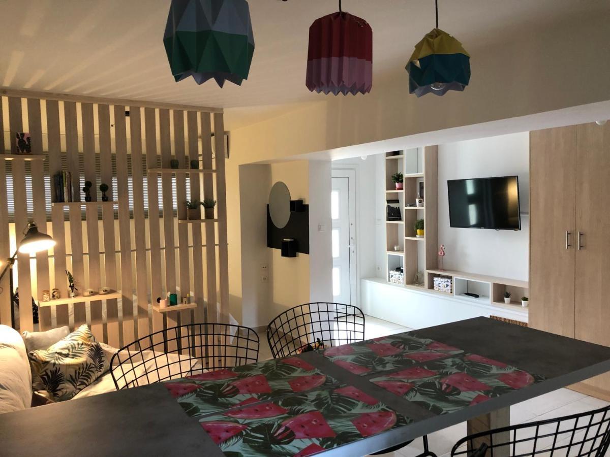 Orfeas Suite Néa Péramos Esterno foto